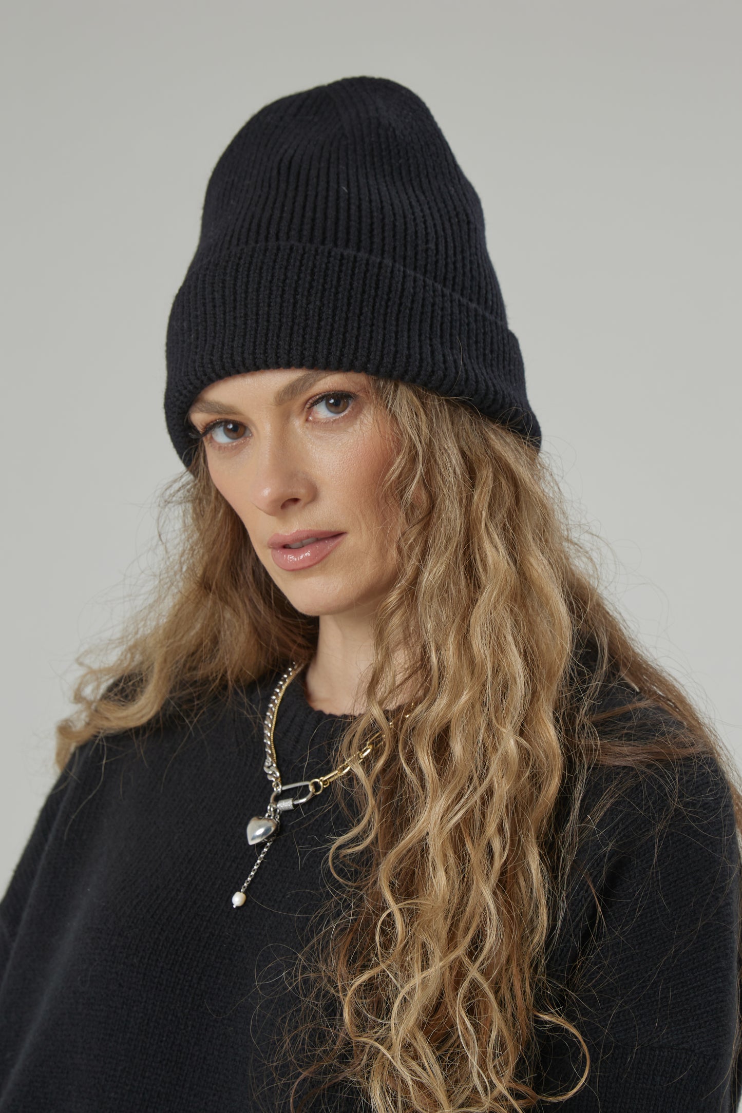 Merino wool beanie ISLAND