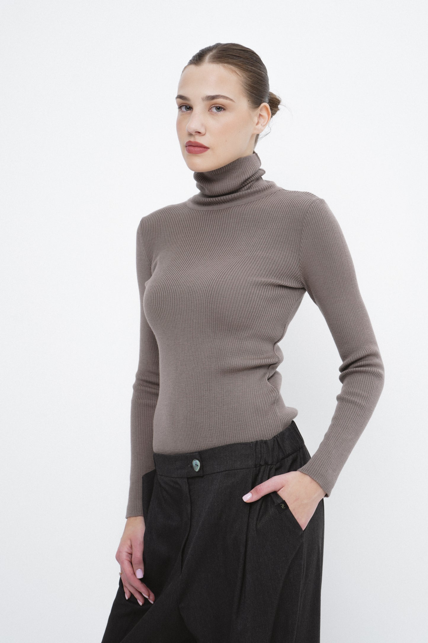 Merino wool turtleneck SKYE